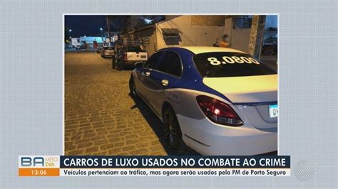 Carros de luxo apreendidos em operações de combate ao tráfico viram