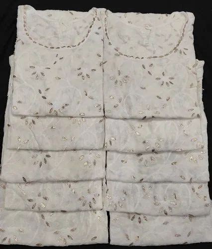 Cotton Casual Wear Chikankari Embroidery Kurtis, Wash Care: Machine ...