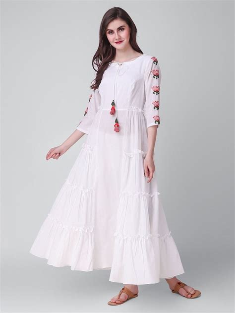 Buy White Hand Embroidered Cotton Mulmul Kurta Online At Theloom