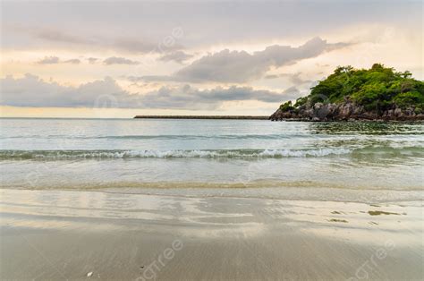 Bo Thong Lang Beautiful Small Bay Beach Sunset Sand Photo Background