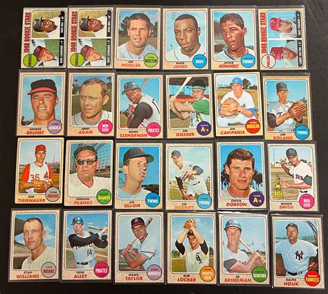 1968 TOPPS BASEBALL CARD LOT 64306 Auctionninja