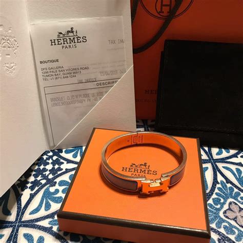 Hermes Clic H Logo 琺瑯窄版手環 Pm 藍x金 名牌精品 精品配件在旋轉拍賣