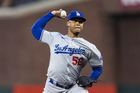 Dodgers Pitcher Remains In Organization After DFA | Dodgers Nation