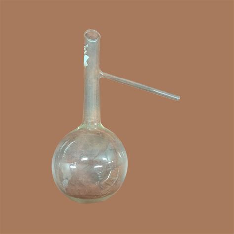 Distillation flask 500 mls - Wagon Investments Ltd