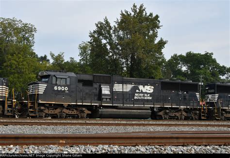 Ns 6900 Roster Shot