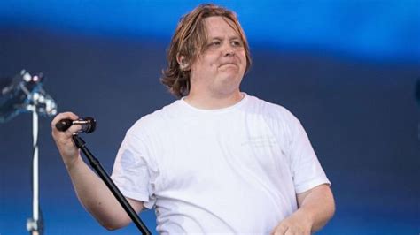 Lewis Capaldi Announces Break From Touring For The Foreseeable Future