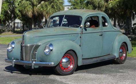 Small Block Powered 1940 Ford Deluxe Coupe Barn Finds