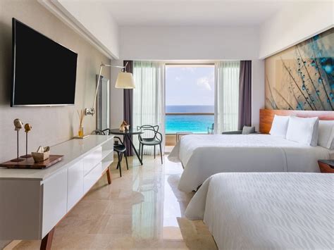 Stay At Premium Aqua Club Ocean Front 2 Double Live Aqua Cancún