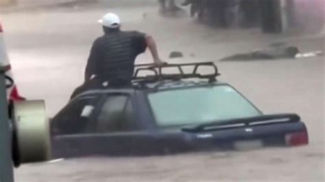 VIDEO Fuertes Lluvias Provocan Desbordamiento de Ríos en Tapachula