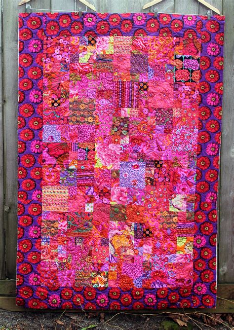 Quilting With Friends Quilts Quilt Patterns Kaffe Fassett Quilts