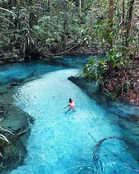 Sungai Paling Bersih Di Indonesia Pesonanya Bak Luar Negeri