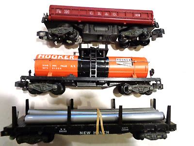 American Flyer Freight Cars LOT 24539 Flat 24324 Tank 919 CB Q Dump