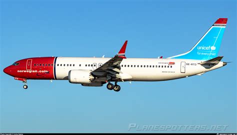 SE RTD Norwegian Air Sweden AOC Boeing 737 8 MAX Photo By Carlos Ospino