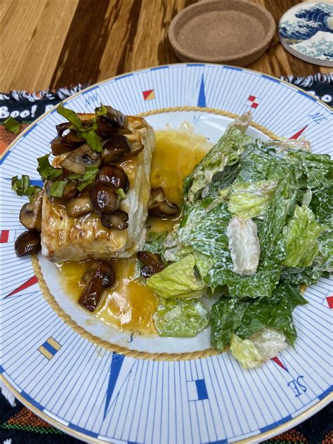 Pan Roasted Halibut With Clamshell Mushrooms And Lemon Butter Sauce Allrecipes