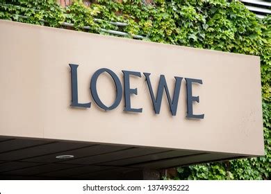 Loewe Logo Vector (.AI) Free Download