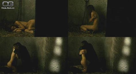 Naked Natalie Portman In Goyas Ghosts