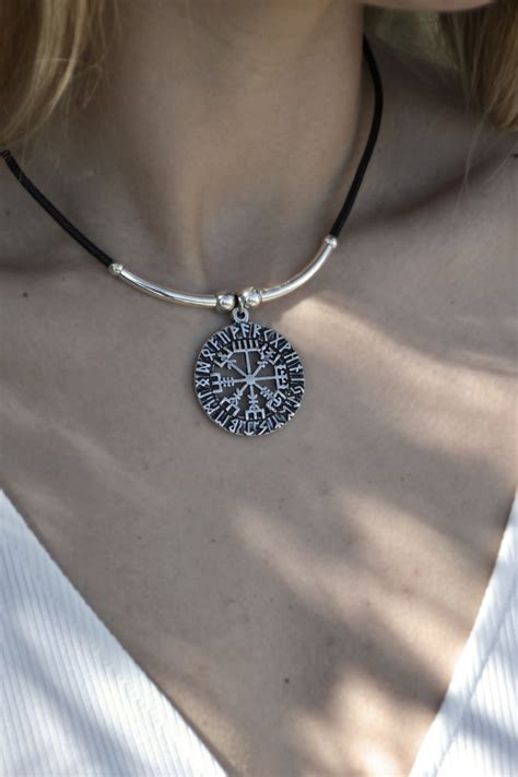 Women Viking Necklace Leather Viking Necklace Vegvisir - Etsy