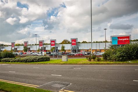 Liverpool Woman Banned From Rock Retail Park Following Thefts