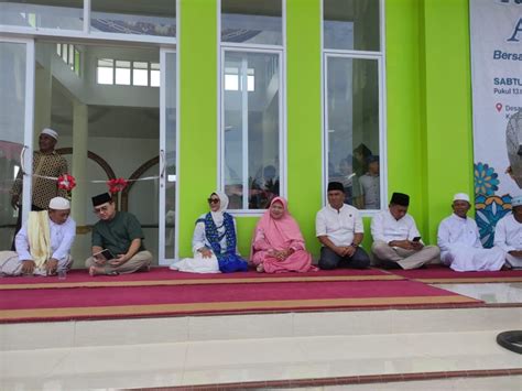 Mamah Dedeh Hadiri Peresmian Masjid Arroikhan Desa Bikang Ada Erzaldi