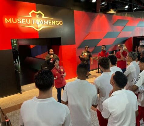 Garotos Do Ninho Do Sub 20 Visitam O Novo Museu Flamengo Flamengo