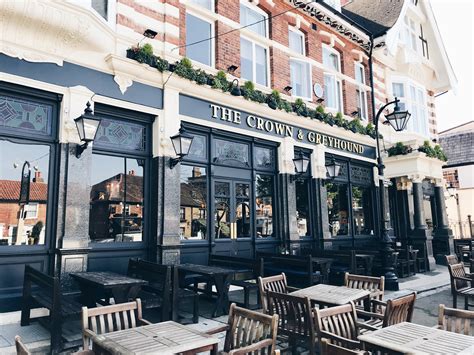 What makes living in dulwich london se21 so unique 18