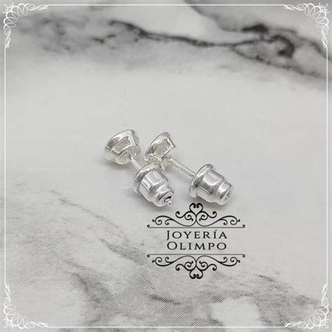 Caravanas punto de luz 5 mm plata 18798 Joyería Olimpo