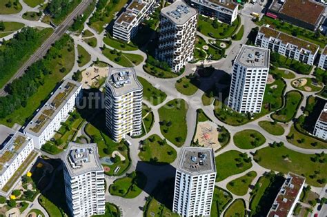 Luftaufnahme M Nchen Hochhaus Geb Ude Im Wohngebiet Im Ortsteil