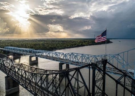 20 Songs About Mississippi - Singersroom.com