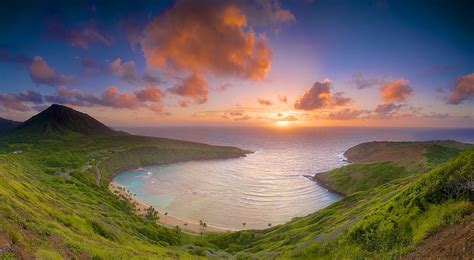 Hanauma Bay Sunrise Oahu Hills Bonito Sky Clouds Palm Trees Sea