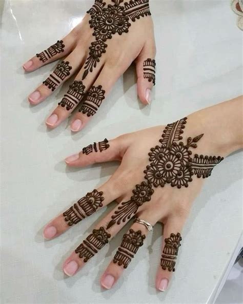 Pin By Najma Mamdani On Heena In Mehndi Designs For Fingers