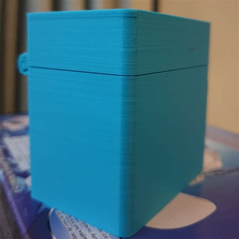 3D Printable Simple Hinged Box By Tuan Le