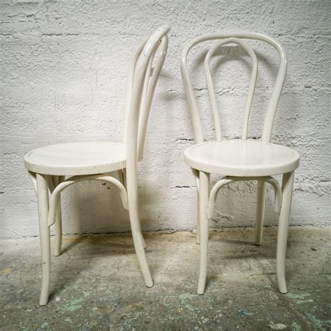 Paire De Chaises Bistrot Baumann Blanches L Atelier Imparfait