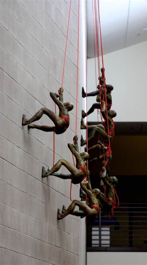 The Incredible Making Of Climbing Sculptures Wandsculpturen