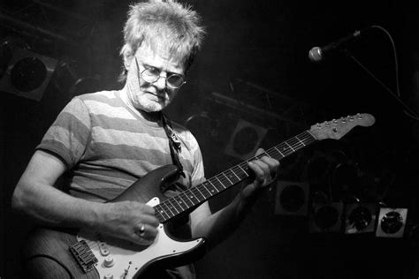 Mick Slattery Guitarrista Do Hawkwind Morre Aos 77 Anos 20 03 2023