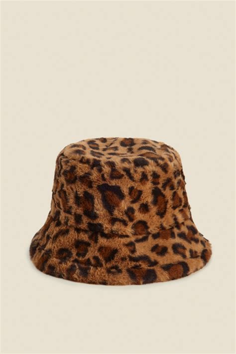 Leopard Print Faux Fur Bucket Hat