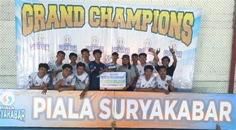 Sman Sidoarjo Juara Grand Champions Piala Suryakabar Sman