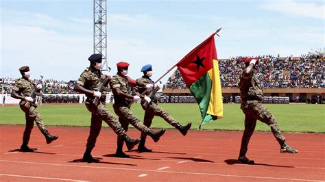 Marcelo e Costa chegam à Guiné Bissau para celebração dos 50 anos de