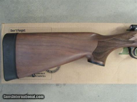 Remington 700 CDL Walnut Stock 24" Blued Barrel .270 Win 27011