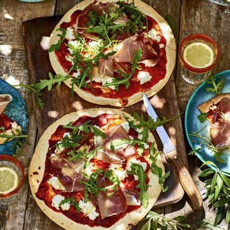 Pizza Met Gegrilde Aubergine Ricotta En Rauwe Ham Boodschappen