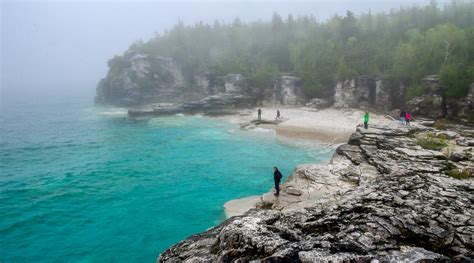 Hiking in Bruce Peninsula National Park, Ontario - Hike Bike Travel