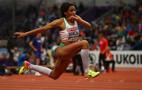 Caras Patrícia Mamona conquista medalha de prata do triplo salto nos