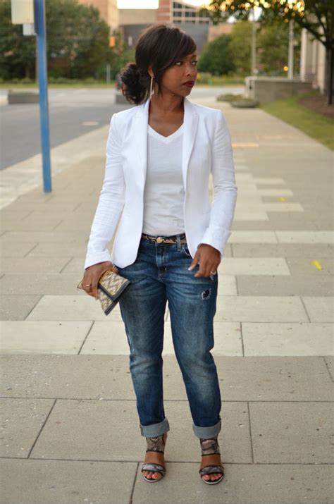 White Blazer Outfit Ideas Women