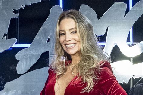 Dani Winits se machuca em ensaio da Dança dos Famosos