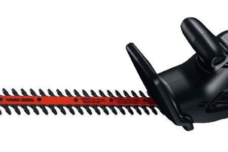 Black & Decker 17" Blade Hedge Trimmer - Easy Backyard Gardening