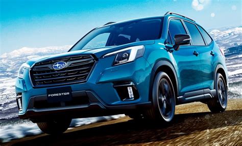 SUBARU FORESTER XT EDITION DAN X EDITION WARNA GEYSER BLUE UNTUK JEPUN