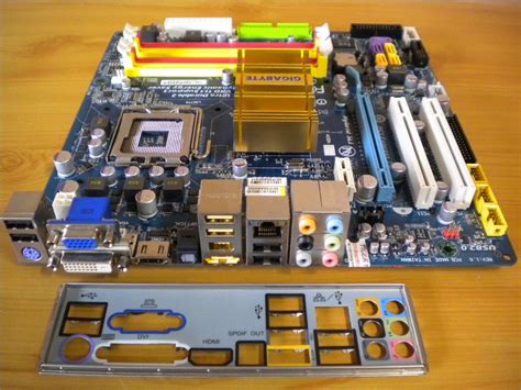 Gigabyte Ga E Aum Ds H Rev Mainboard Blende S