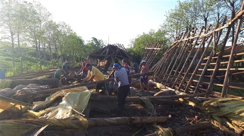 Tr S Passos News Temporal Assusta Moradores E Deixa Rastro De