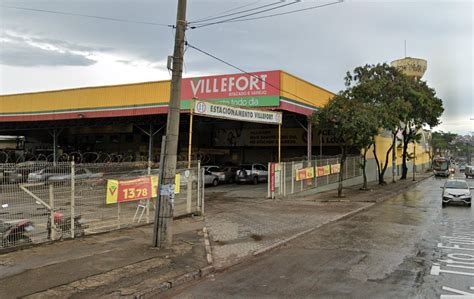 Suspeito Invade Banheiro Tenta Abusar De Cliente E Provoca Briga