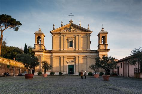 Symmetry Basilica Di Sant Anastasia Al Palatino Rome 17t Flickr