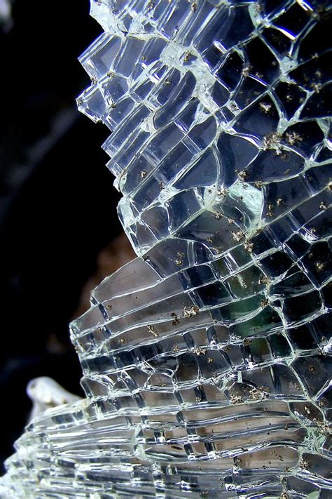 Download Broken Glass Wallpaper - 3d Broken Glass Wallpaper Iphonex ...